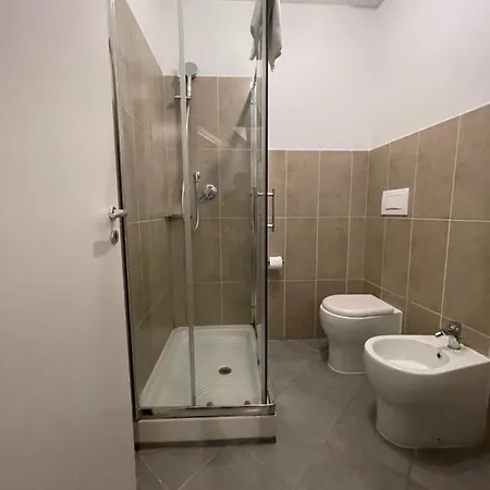 Luciano Licia Pensjonat Rzym