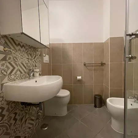 Luciano Licia 4* Rzym