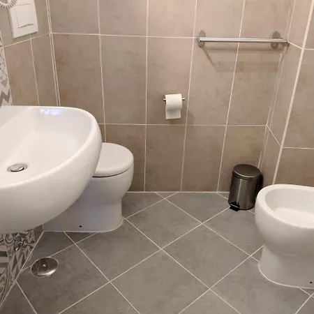 Pensjonat Luciano Licia 4*